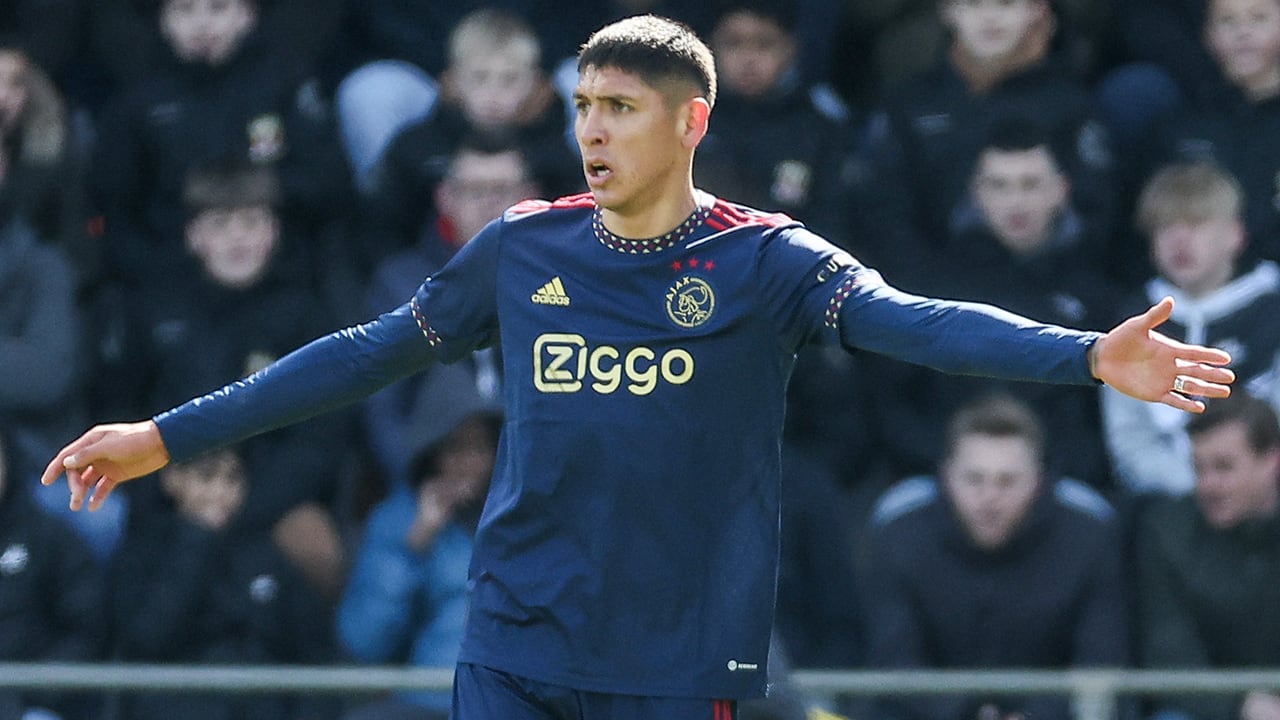Zien: Álvarez plaatst en verwijdert foto op Instagram over afgekeurde goal bij Go Ahead-Ajax