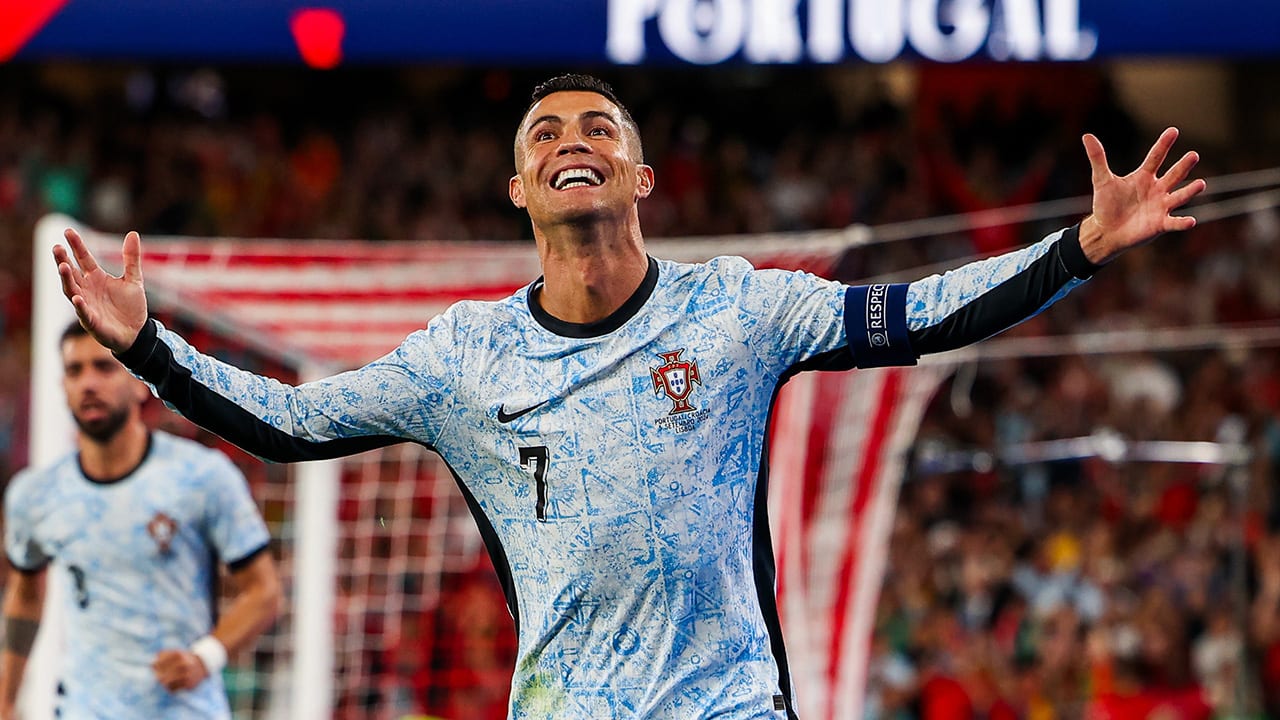 Ronaldo doorbreekt grens van 1 miljard volgers op social media: 'Dit is meer dan een getal'