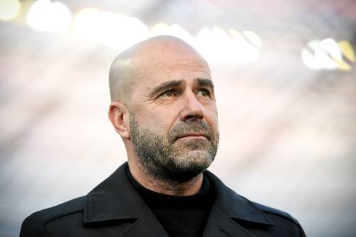 Bosz debuteert met nederlaag bij Leverkusen