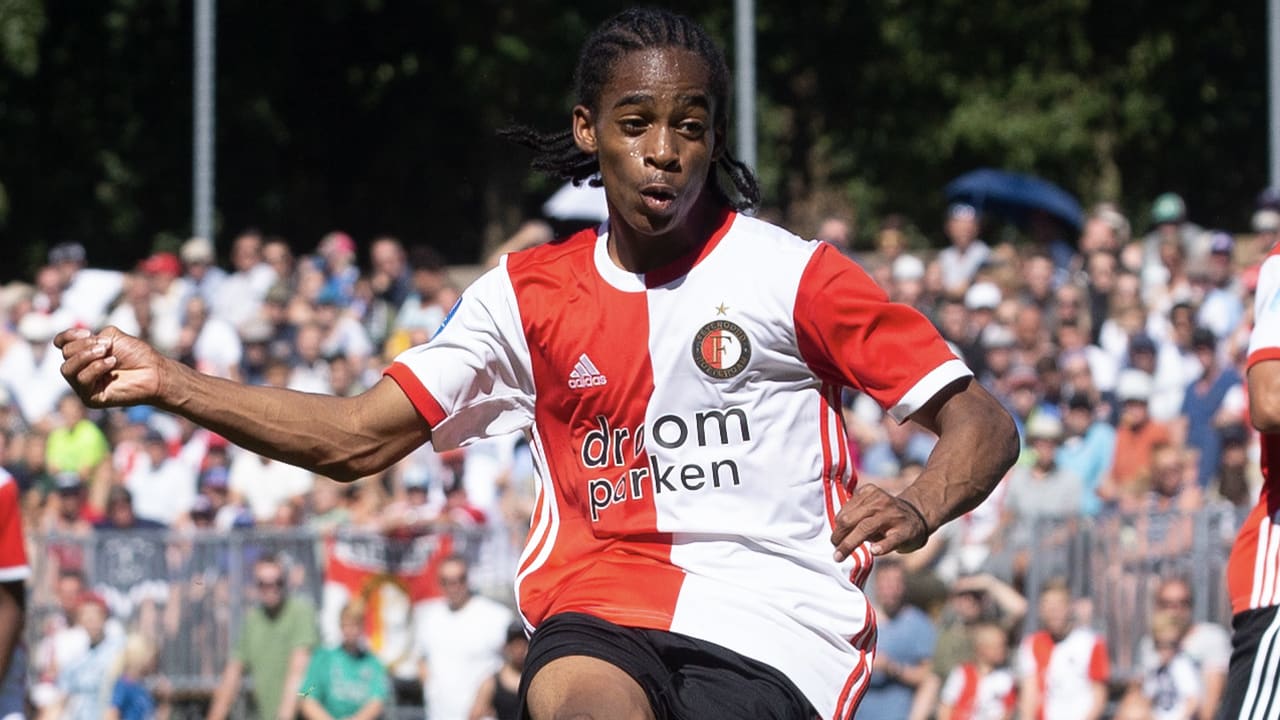 Feyenoord zet Summerville terug naar O21-ploeg