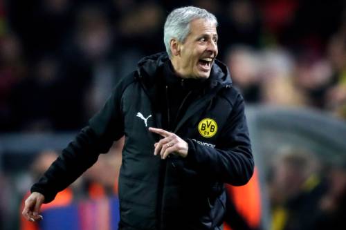 Dortmund vol op de aanval in return