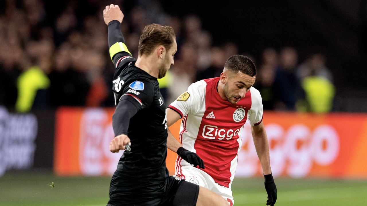 'Ajax en AZ moeten een beslissingswedstrijd spelen om de titel'