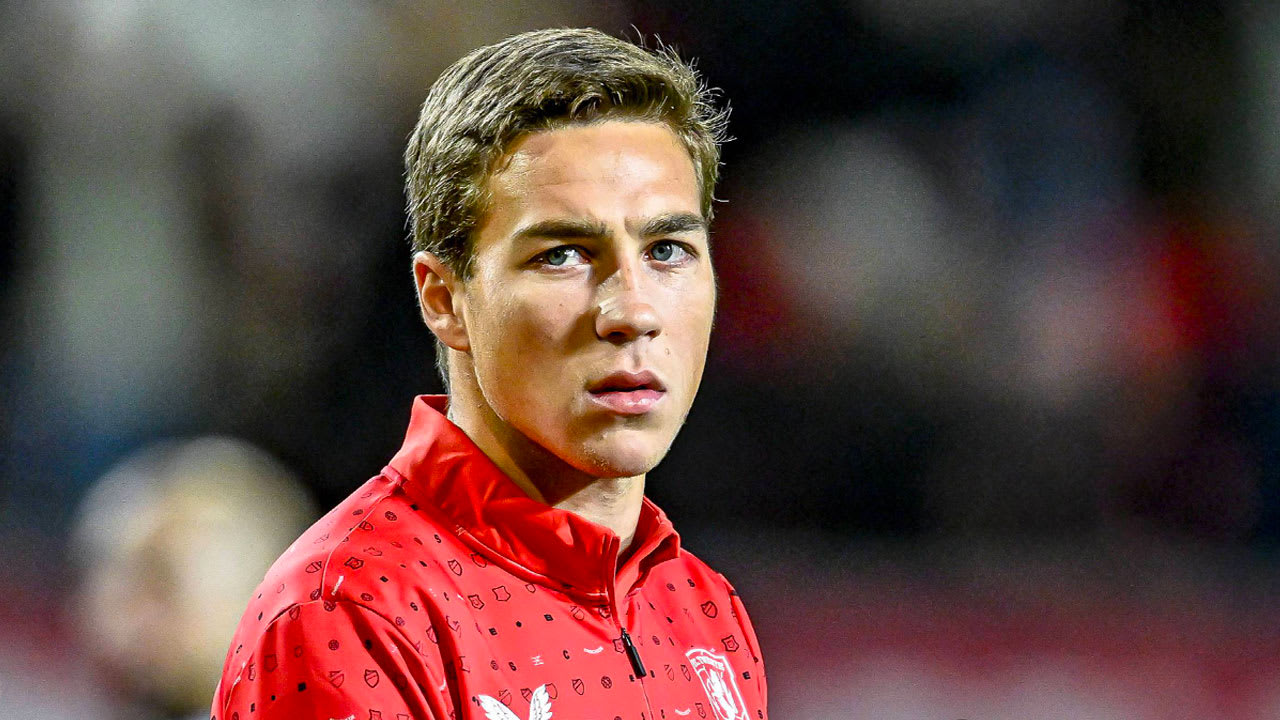 Sparta huurt Carel Eiting voor de rest van het seizoen van FC Twente
