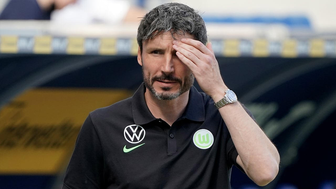 Van Bommel verliest ongeslagen status met Wolfsburg in Bundesliga