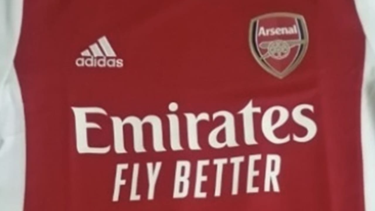 Arsenal gaat spelen met 'Ajax-shirt': 'Arsenal Amsterdam'