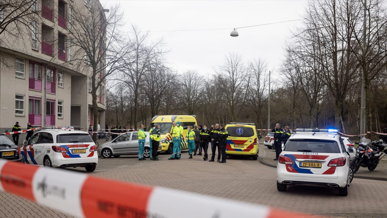 'Ajaxhooligan Martin van de P. geliquideerd in Amsterdam’