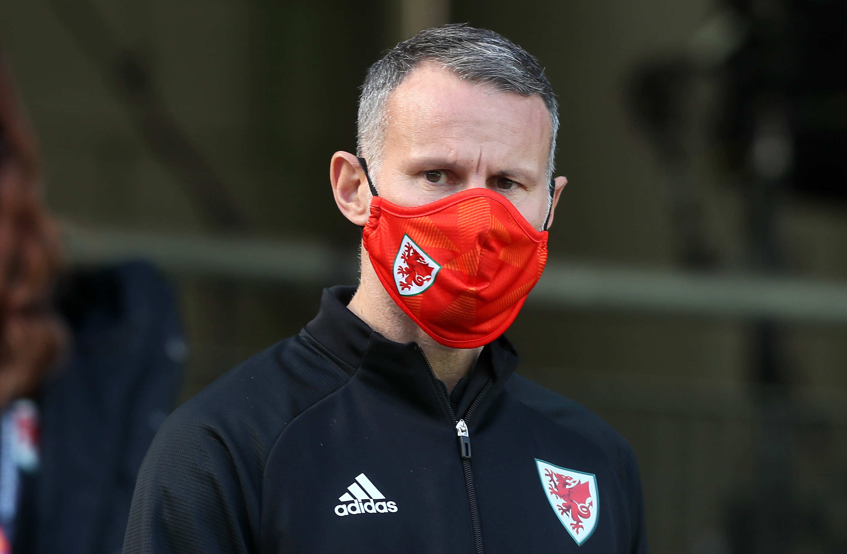 Giggs legt taken als bondscoach Wales tijdelijk neer