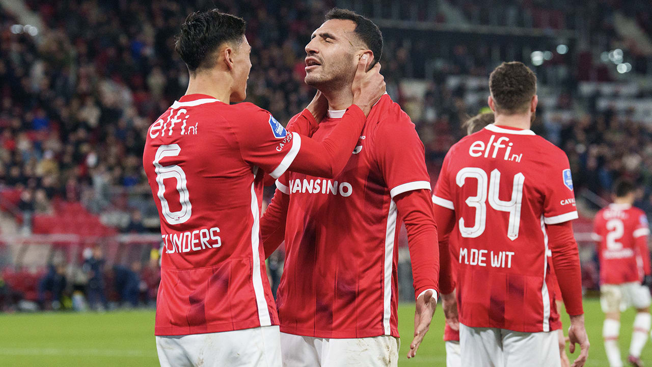 AZ en FC Utrecht zorgen voor 10 (!) doelpunten in spektakelstuk