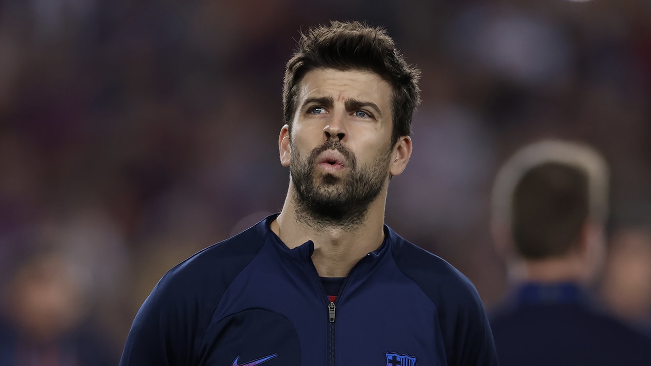 Xavi gunt Barca-icoon Piqué basisplek bij afscheid als profvoetballer