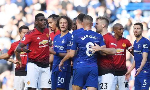 Manchester United loot Chelsea in FA Cup