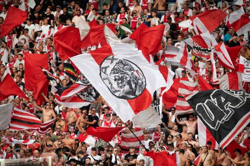 Opluchting bij Ajax: fans mogen naar Turijn