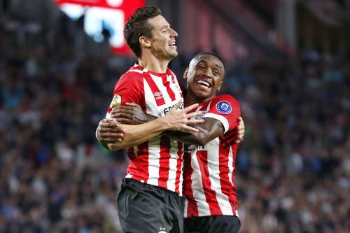 Routinier Viergever snel op z'n plek bij PSV
