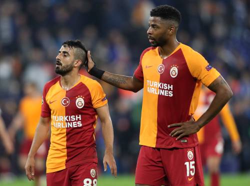 Ryan Donk van Galatasaray zes duels geschorst