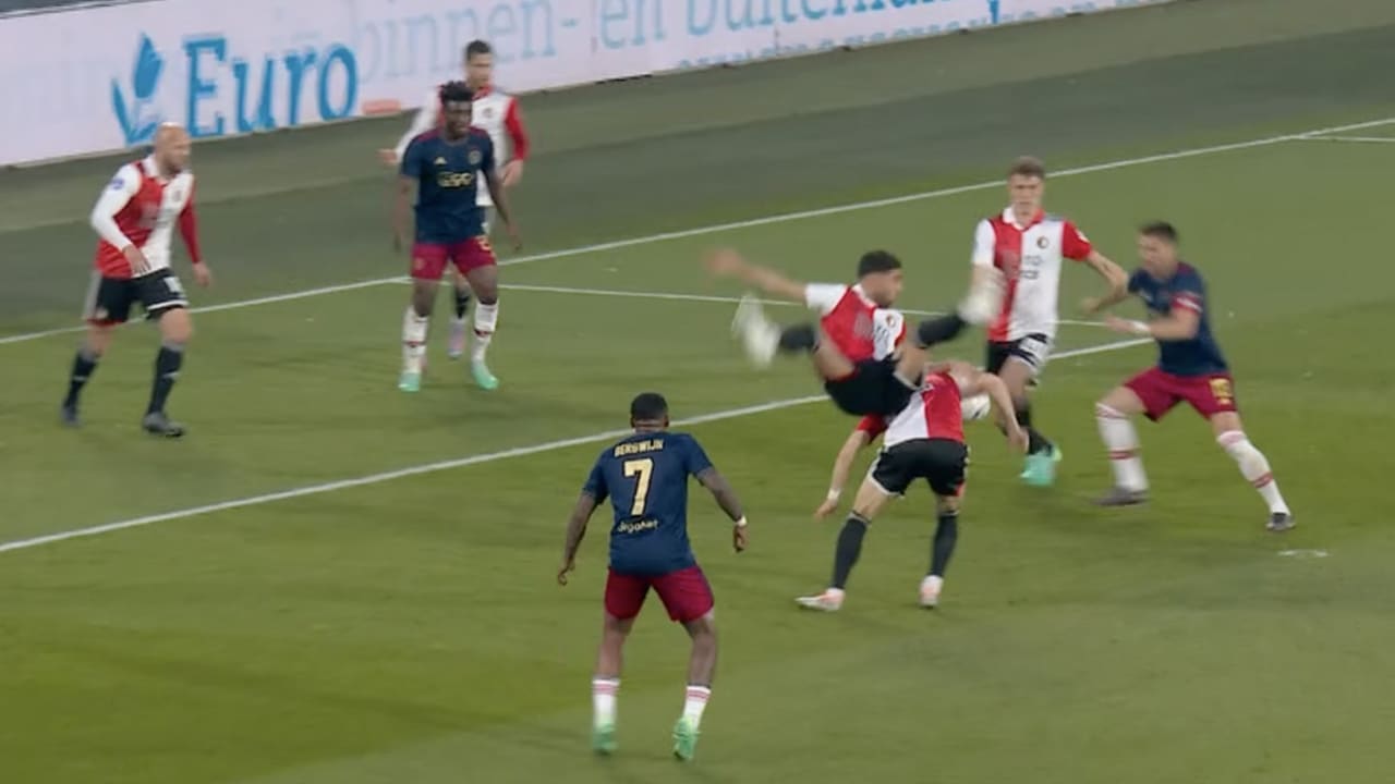 Video: Tadić zet Ajax op voorsprong tegen Feyenoord