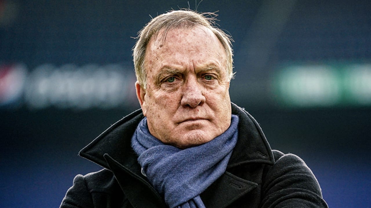 'Explosieve situatie bij Feyenoord: Zit Advocaat zondag nog op de bank?' 