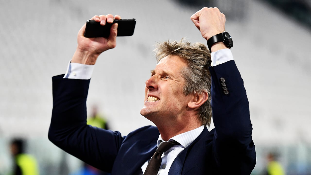 Van der Sar verrast door stappen AZ: 'Was niet bekend bij Ajax'