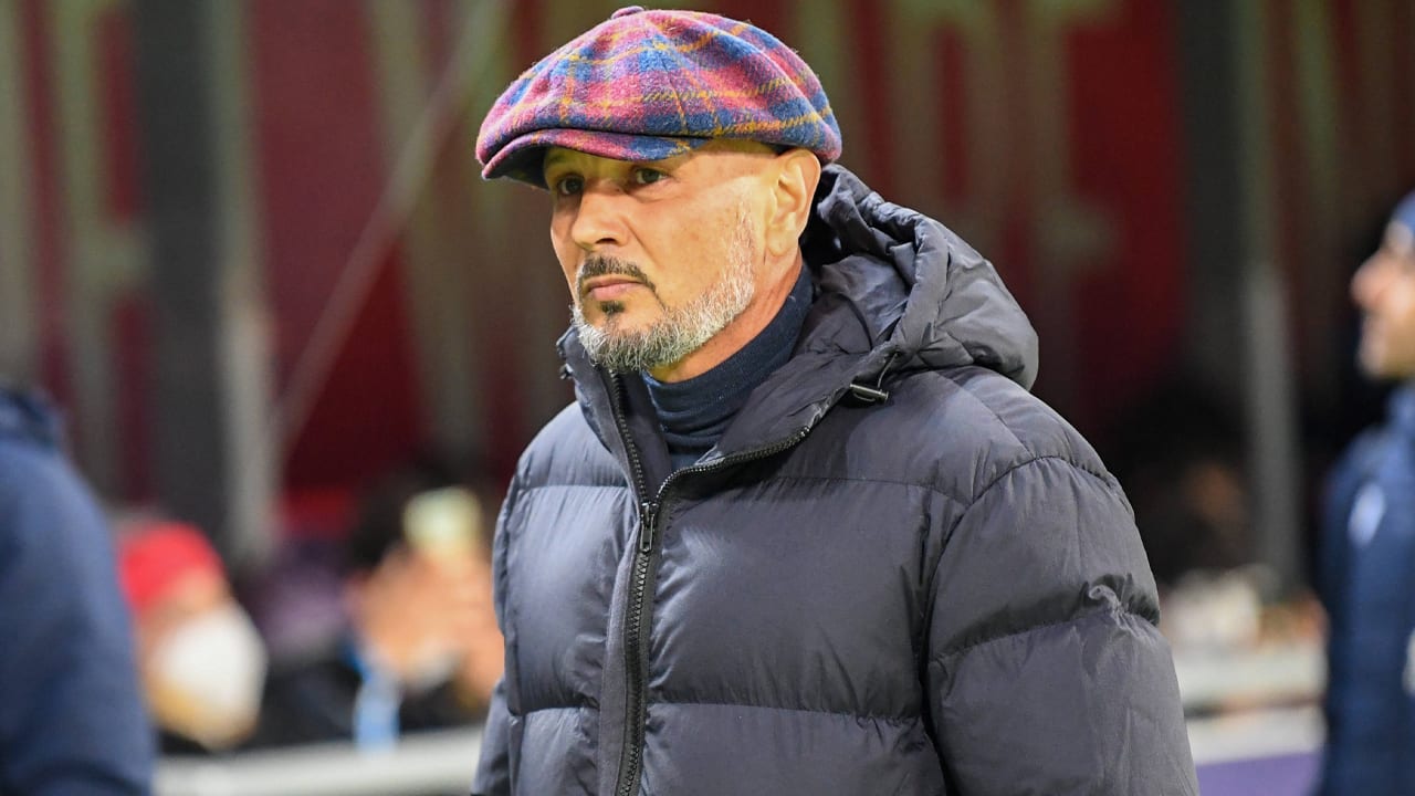 Bologna-trainer Mihajlovic opnieuw naar ziekenhuis vanwege kanker
