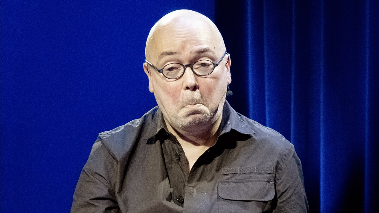 NPO-directeur Frans Klein legt functie neer na DWDD-onthullingen