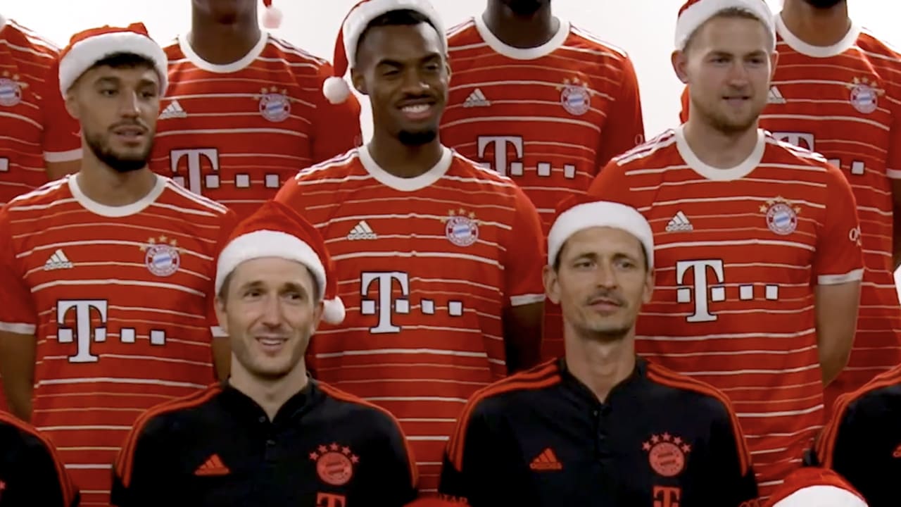 Video: Bayern München-selectie zingt uit volle borst Jingle Bells