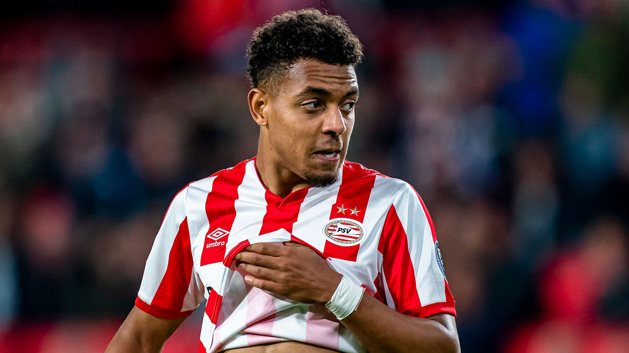 Onderzoek naar blessure PSV-spits Malen duurt langer