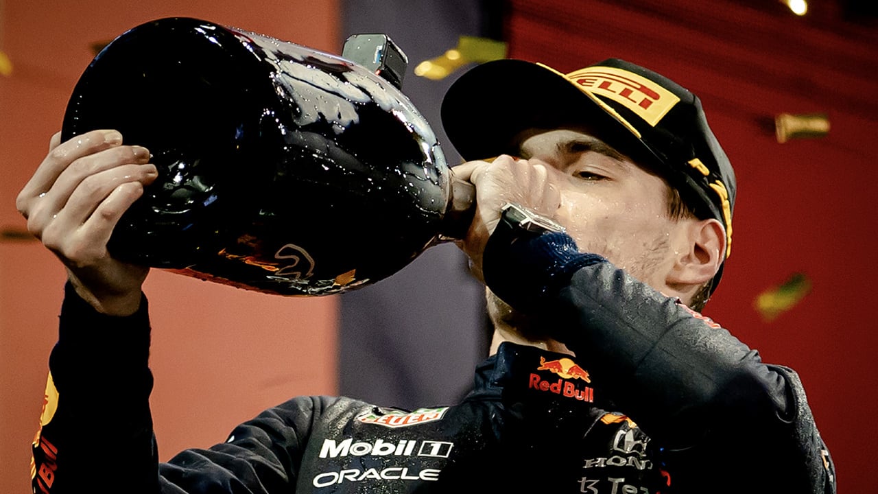 Mercedes ziet af van beroep: Max Verstappen definitief wereldkampioen 