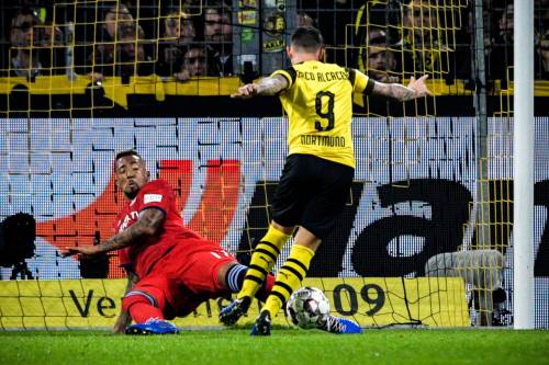 Bayern verliest van koploper Dortmund