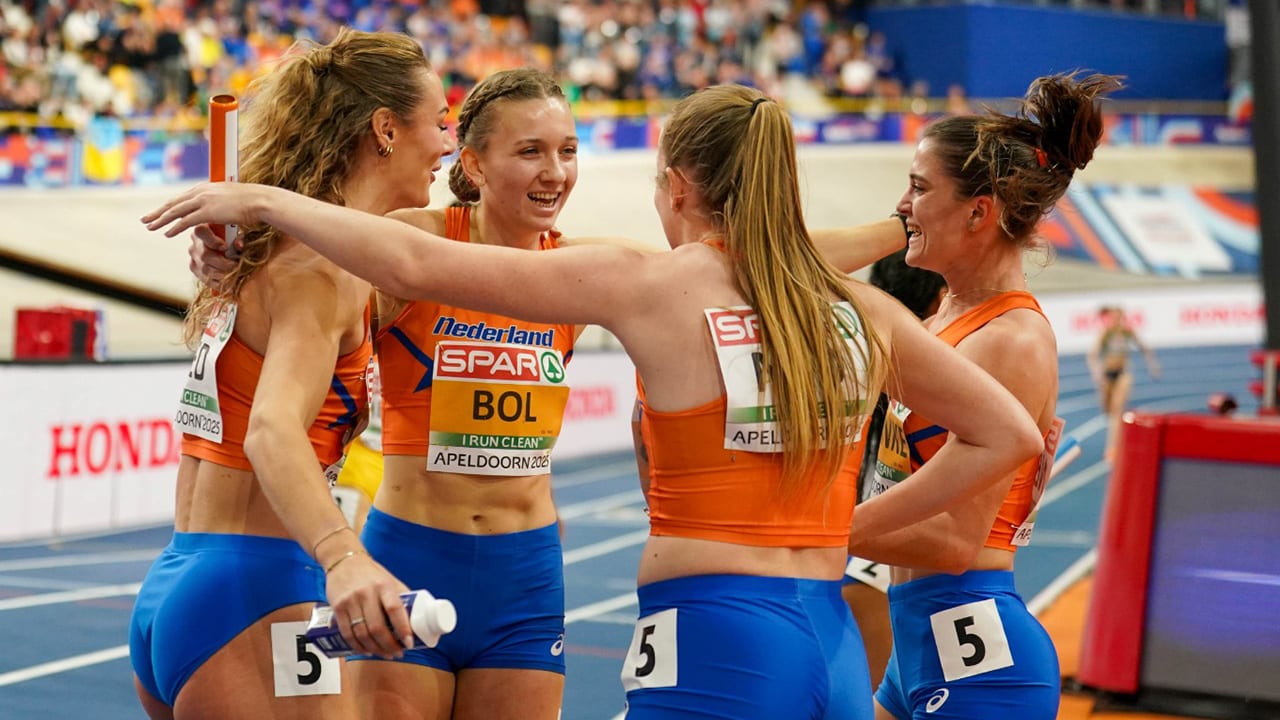 Femke Bol en Lieke Klaver loodsen estafetteteam naar derde goud op rij!