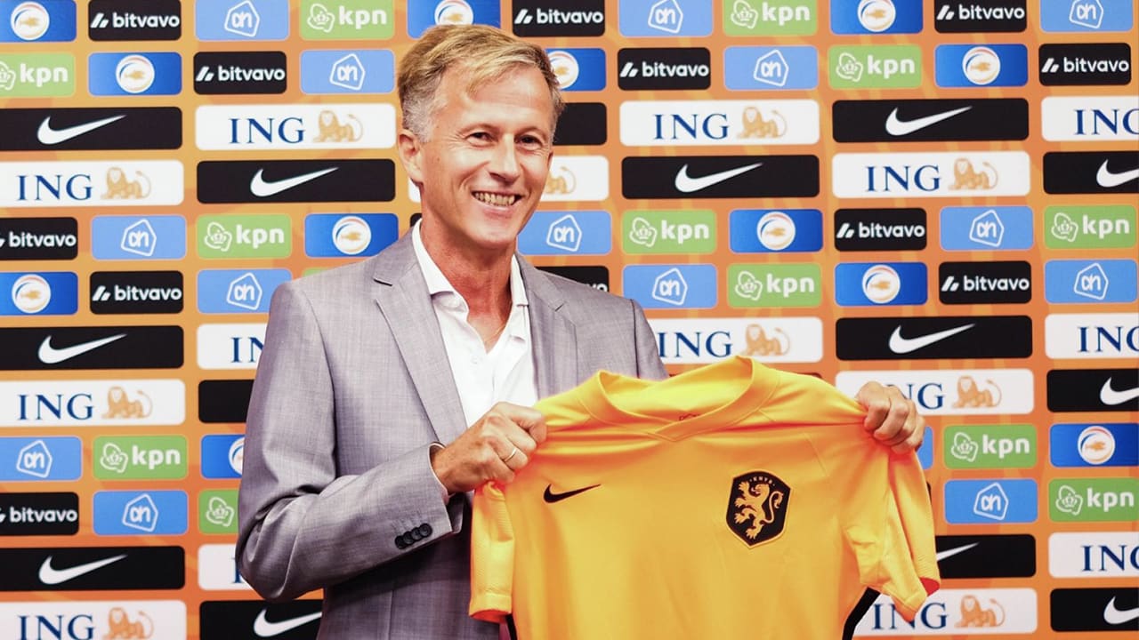 Andries Jonker volgt Mark Parsons op als bondscoach Oranje Leeuwinnen