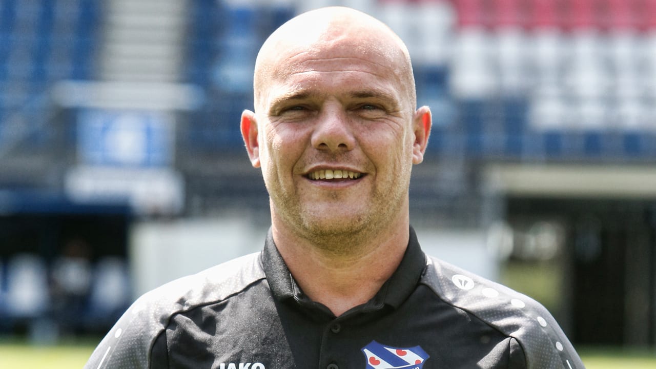 Johnny Jansen nieuwe trainer Heerenveen