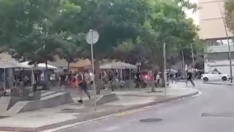 PSV-fans aangevallen door Spaanse hooligans 