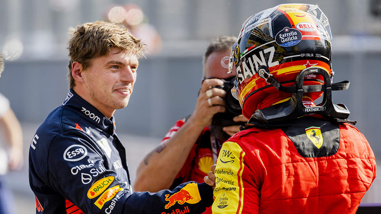 Carlos Sainz sneller dan Verstappen en verovert poleposition voor GP van Italië