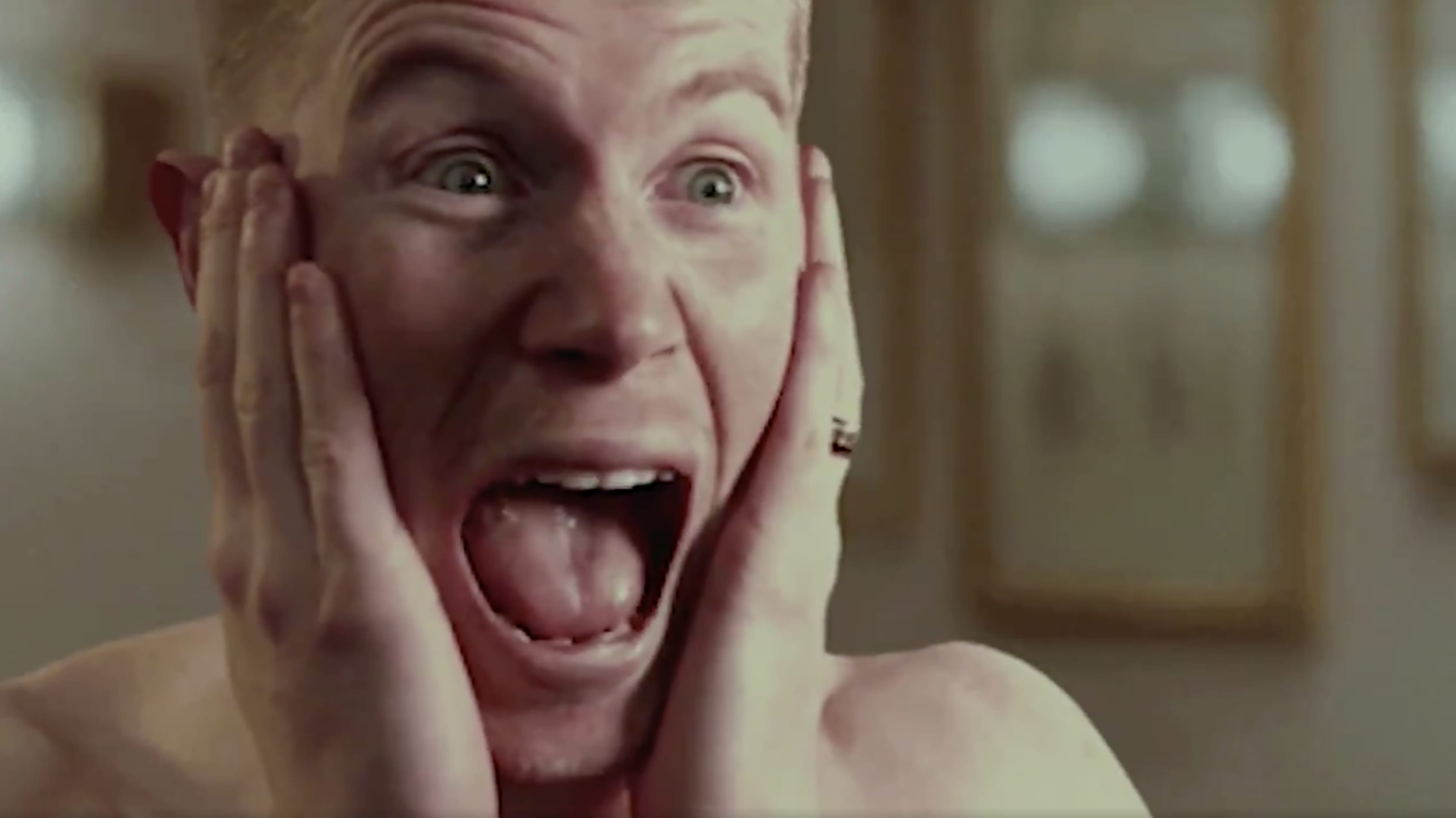 GENIAAL: De Bruyne imiteert Home Alone-scène 