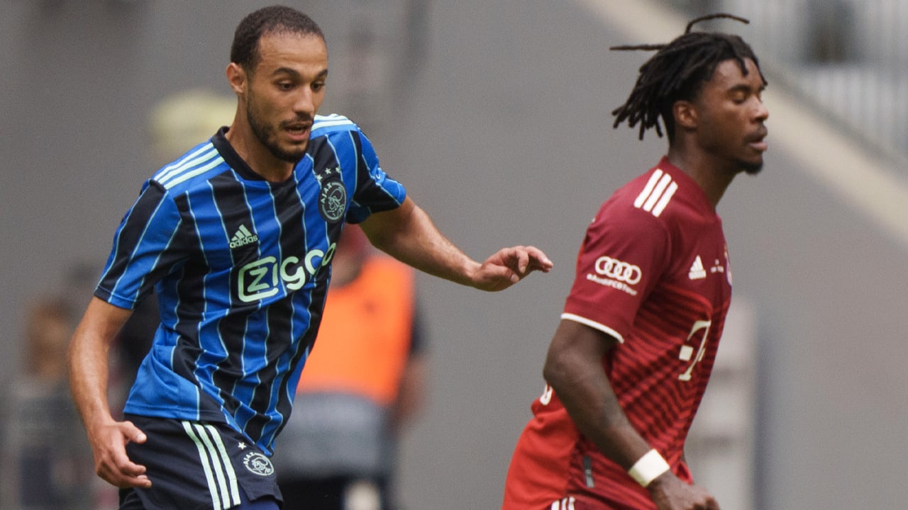 'Bayern München en transfervrije Mazraoui bereiken mondeling akkoord'