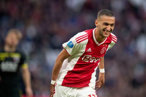 Spierverrekking houdt Ziyech aan de kant