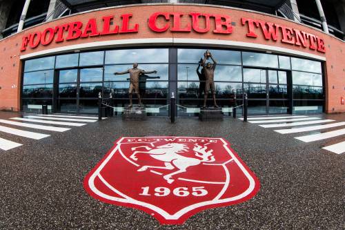 Acht spelers FC Twente naar arbitragecommissie