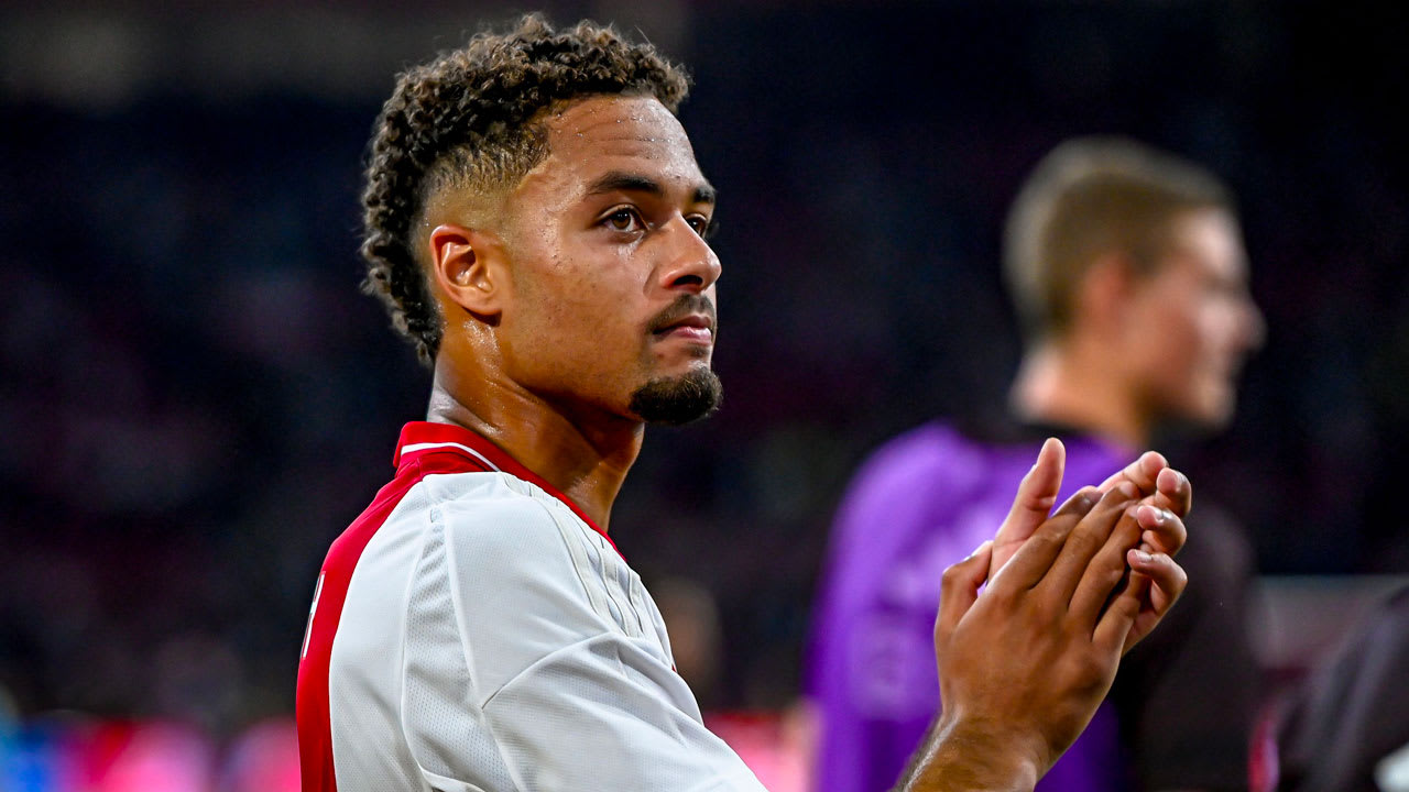 ‘Ajax zou openstaan voor verkoop van Rensch’