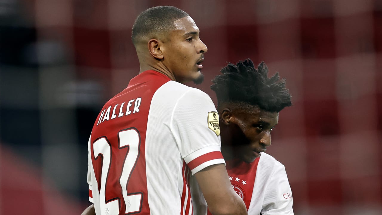 Ajax boekt 4-2 overwinning op Sparta