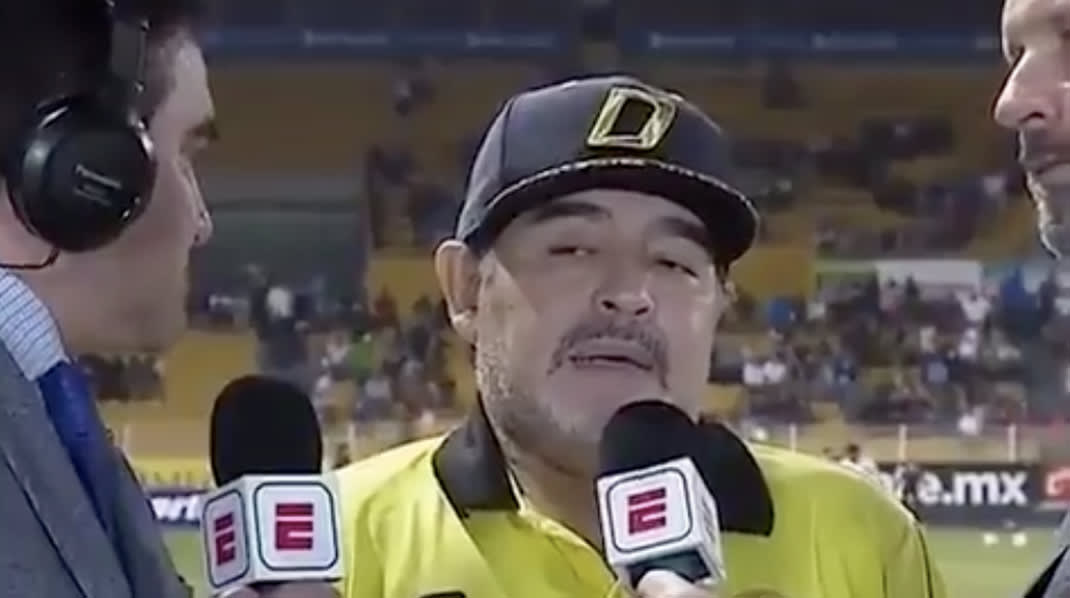 Maradona geeft bizar antwoord tijdens interview 