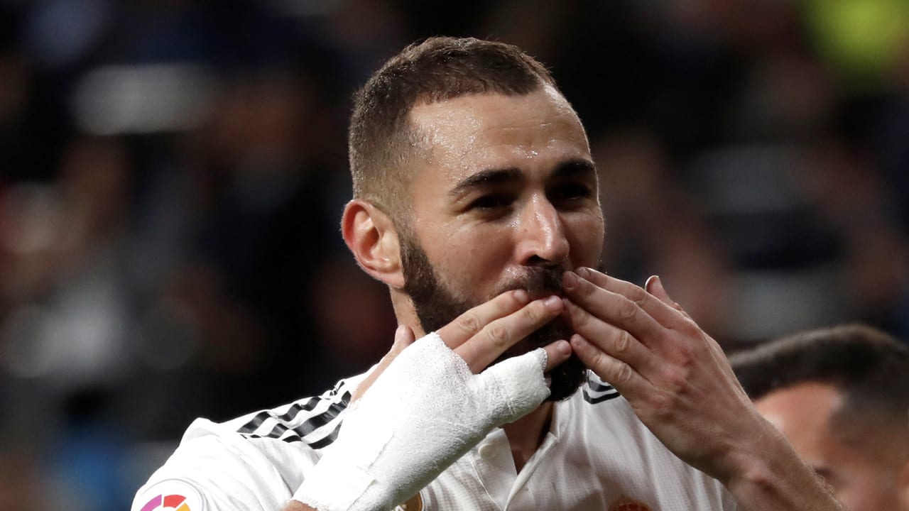 Benzema schiet Real naar winst op Huesca