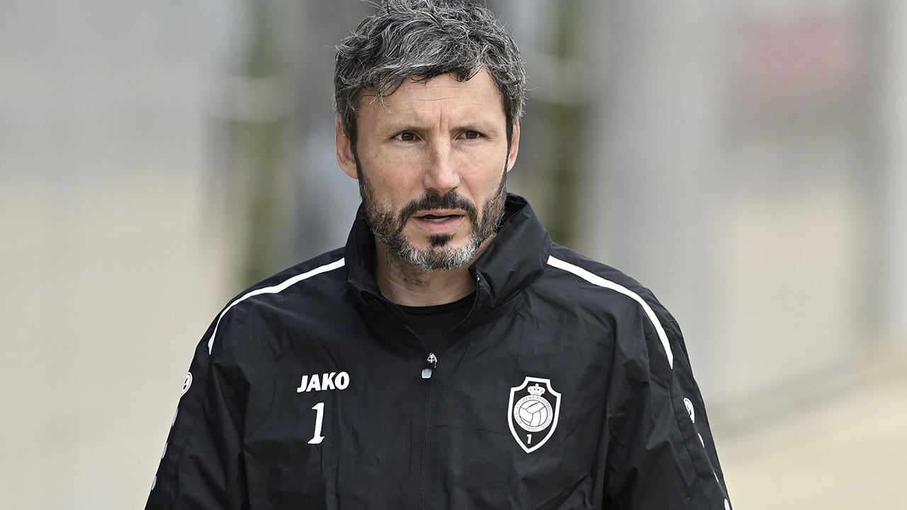 Van Bommel komt in eerste officiële duel niet verder dan gelijkspel tegen FC Drita