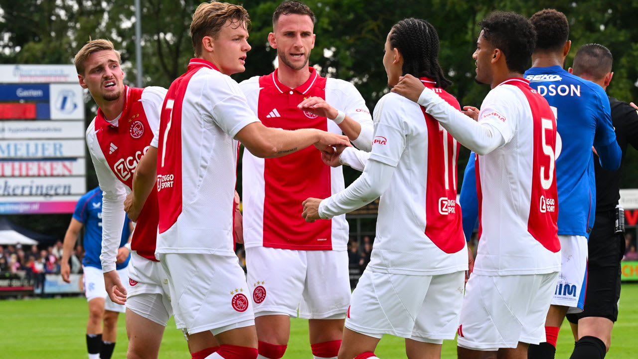 Ajax boekt nipte zege in oefenduel met Rangers FC