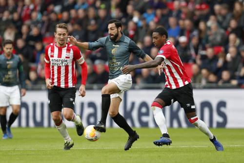 De Jong maakt honderdste treffer voor PSV