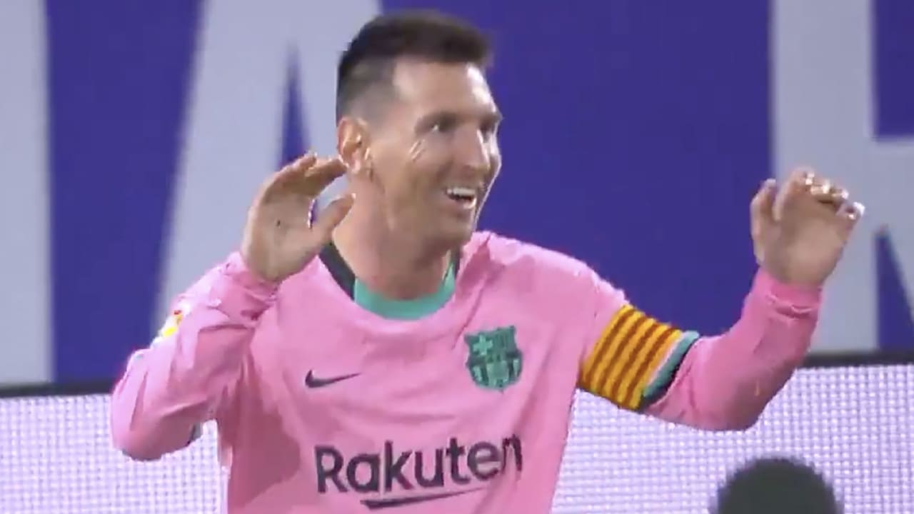 Messi verbreekt record Pelé met meeste doelpunten voor één club