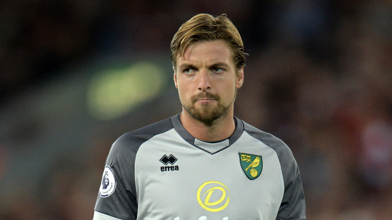 Krul en ploeggenoten bellen met oudere Norwich-supporters tegen eenzaamheid