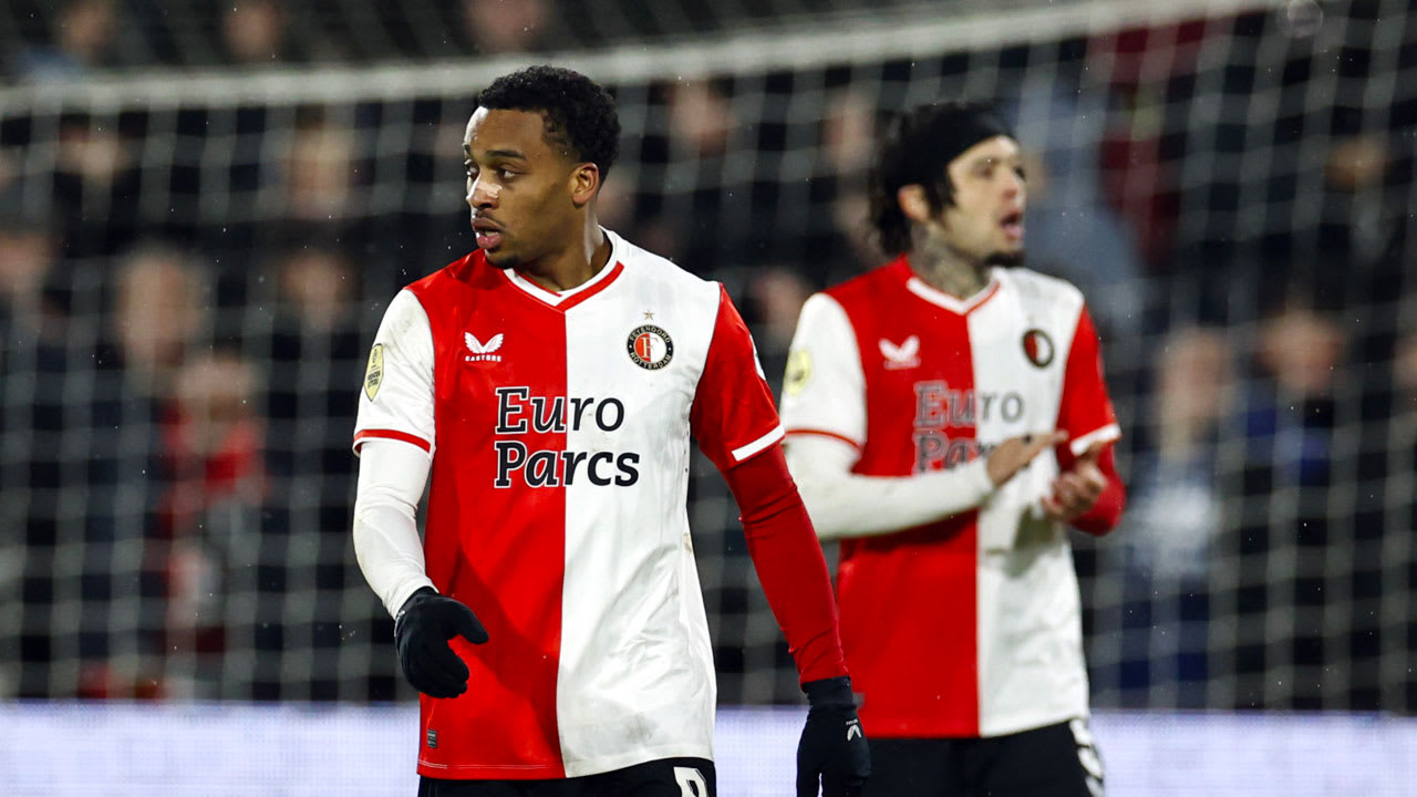 Feyenoord speelt gelijk tegen NEC en raakt verder achterop bij PSV
