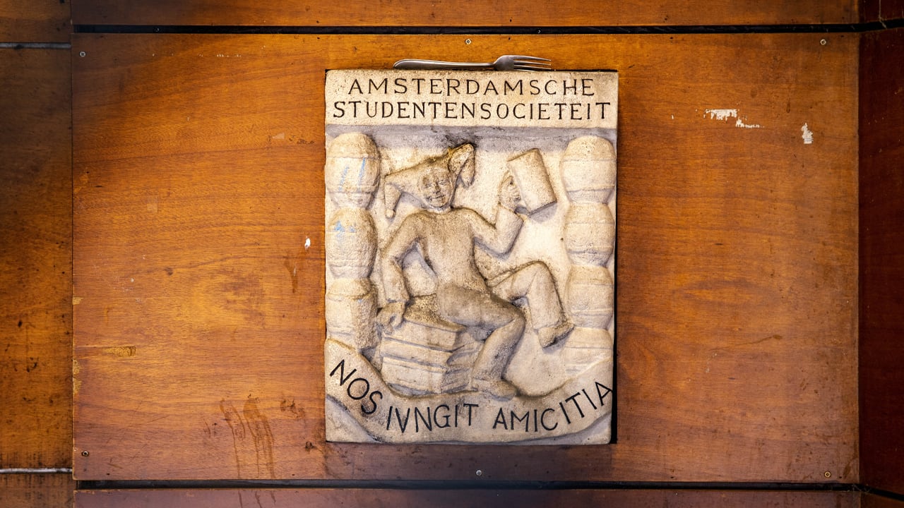 Inschrijving nieuwe leden studentencorps Amsterdam opgeschort na ophef