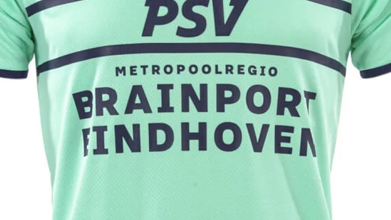 PSV presenteert nieuw derde wedstrijdtenue zonder logo