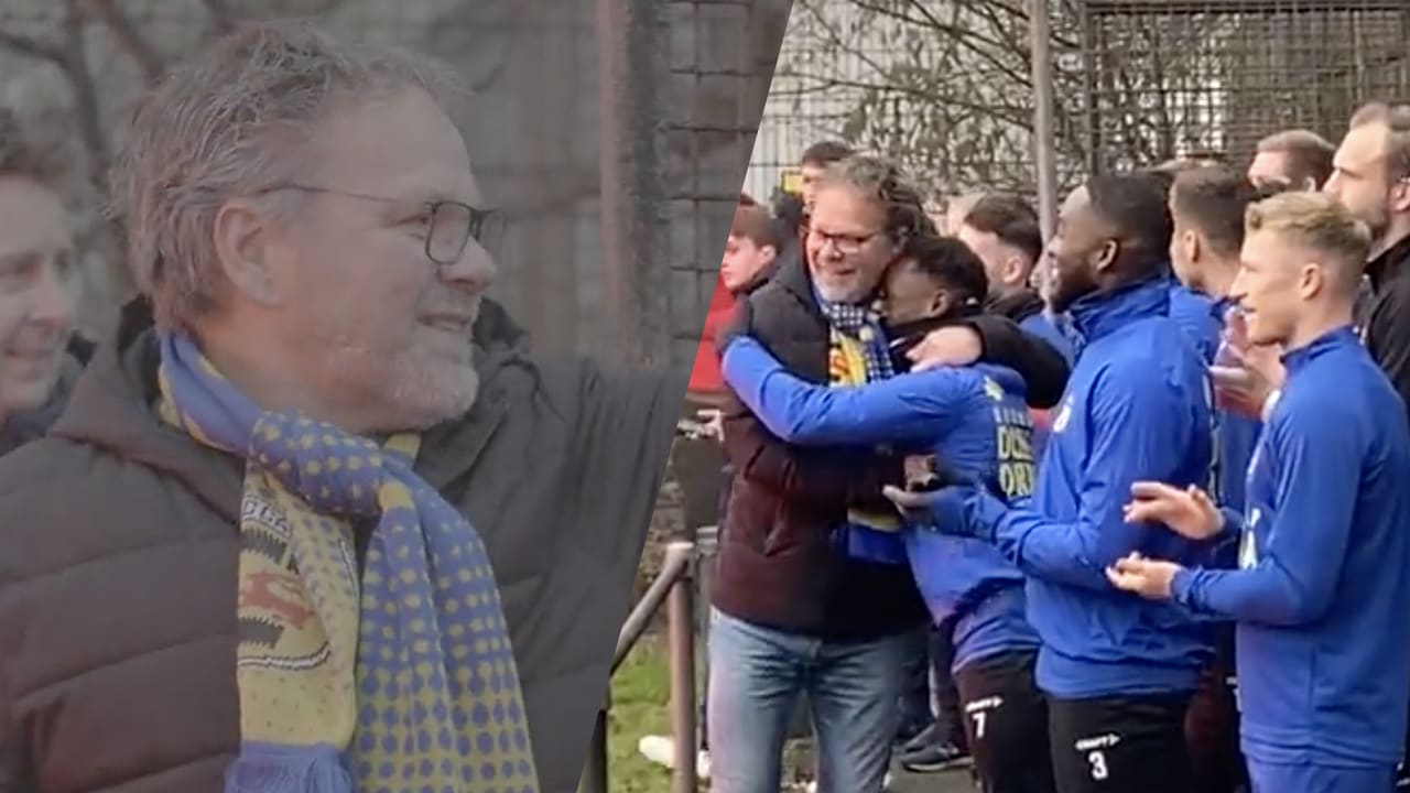 Prachtig! Zieke Henk de Jong spreekt selectie toe in aanloop naar Friese derby