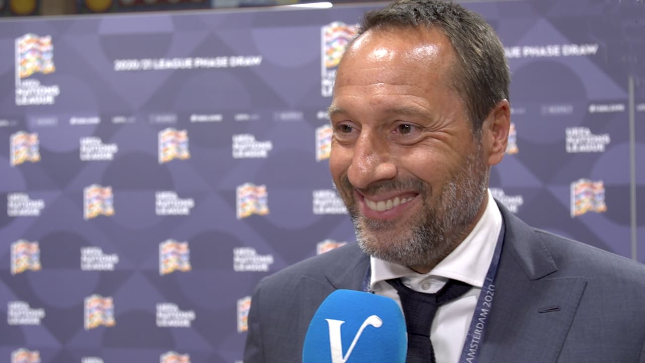 Bondscoach Van 't Schip verrast met Griekenland in Spanje