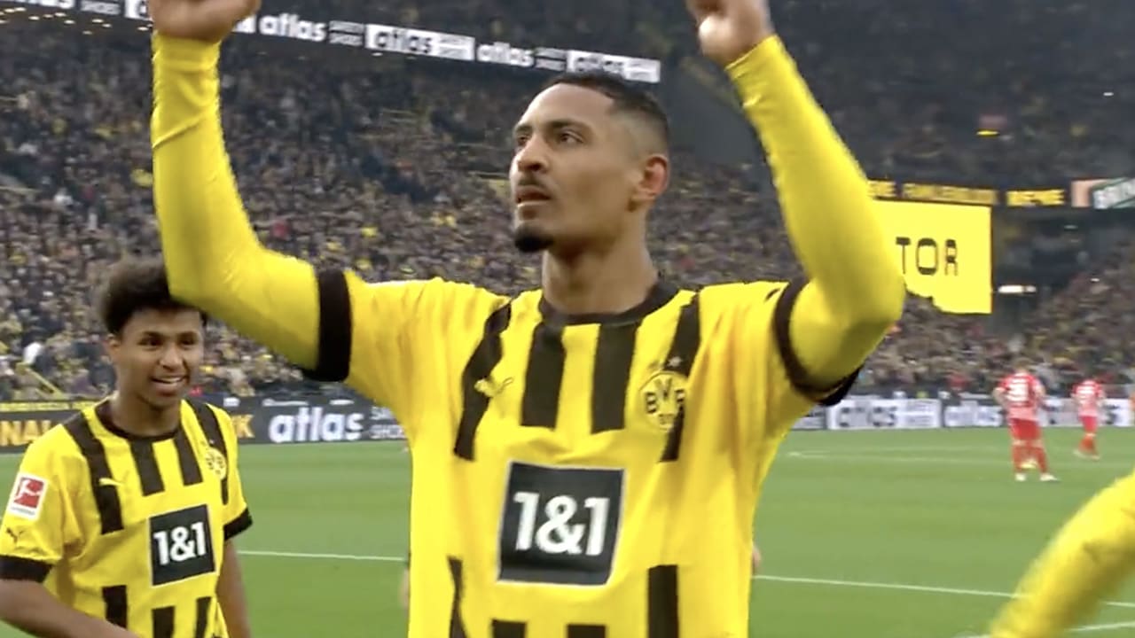 Prachtig moment: Haller maakt eerste competitiegoal voor Borussia Dortmund